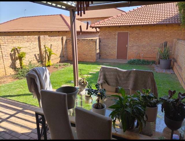 3 BEDROOM PROPERTY TO RENT IN TYGER VALLEY